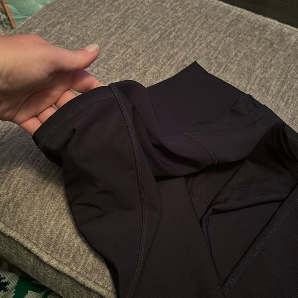 Never worn navy leggings 🌸bundle with other items and save!! - Picture 2 of 3